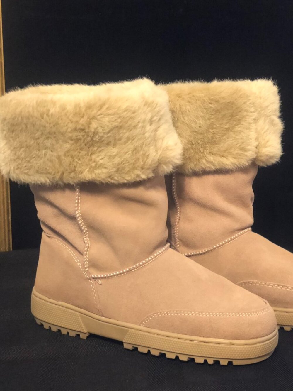 Nine West YORTYOJ Camel Suede Faux Fur Trim Winter Boots Sz 7